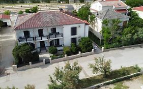 Rooms & Apartments Kaurloto